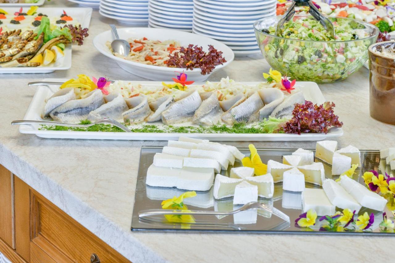 Hotel Mona Lisa Wellness & Spa كولوبرزيغ المظهر الخارجي الصورة