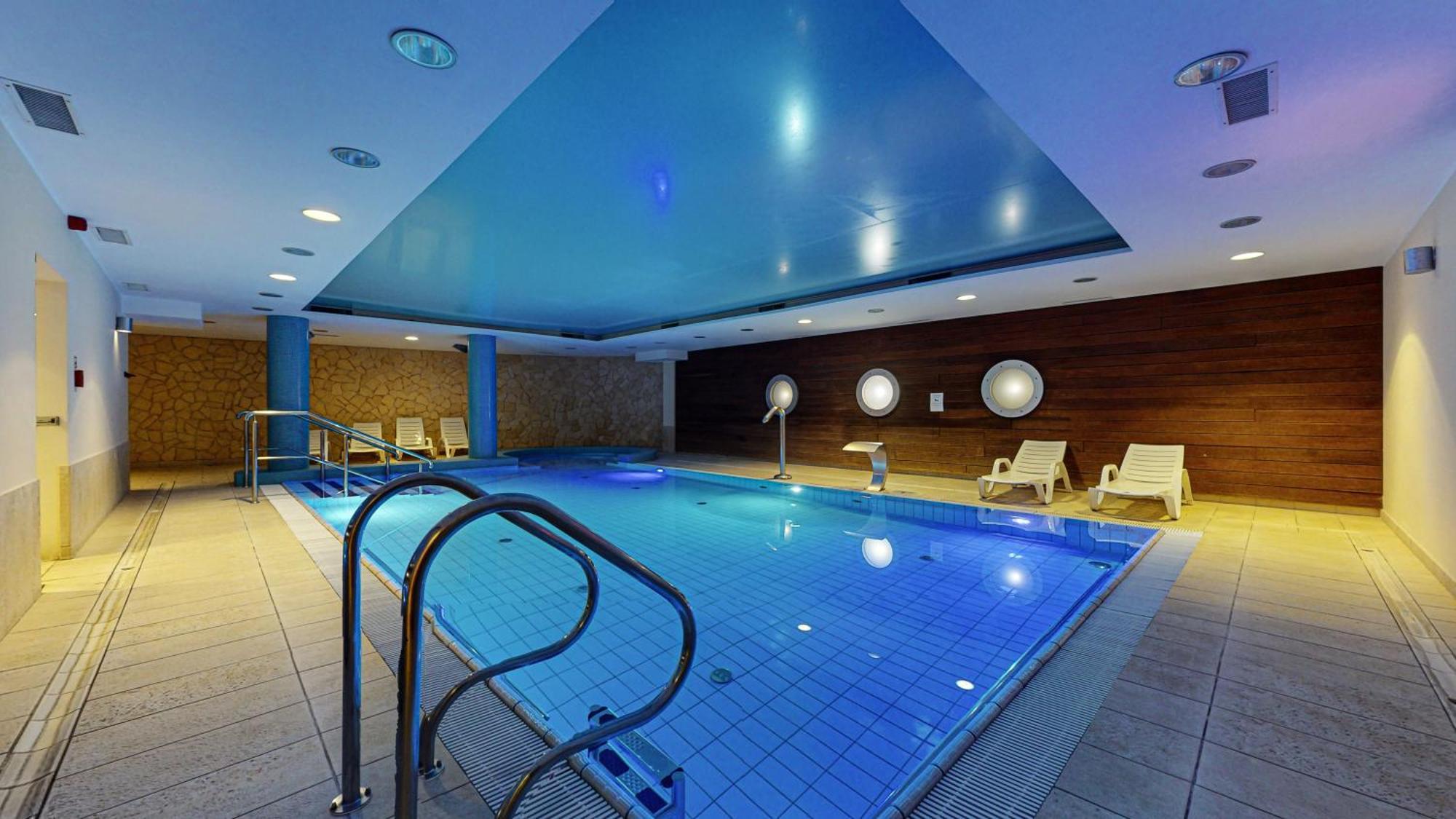 Hotel Mona Lisa Wellness & Spa كولوبرزيغ المظهر الخارجي الصورة